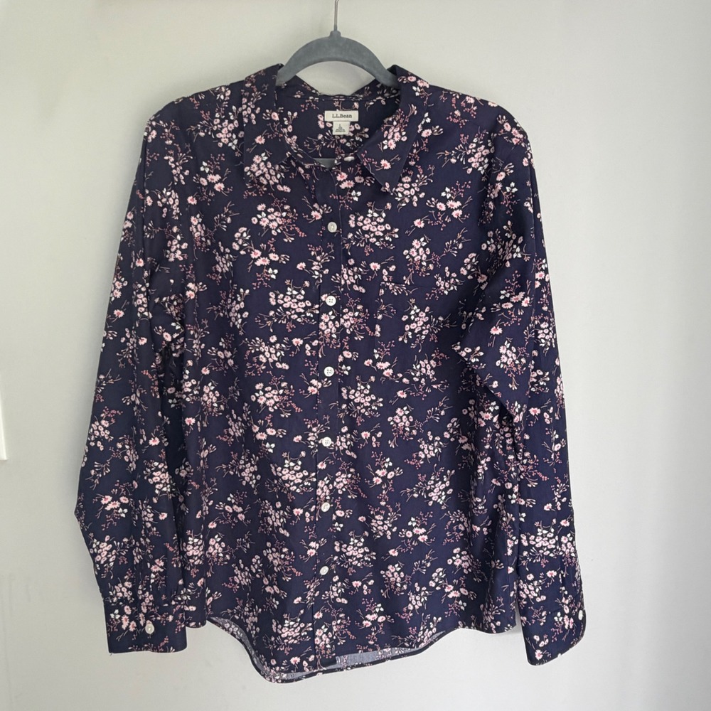 L.L. Bean Button Down Shirt Wrinkle Free 100% Cotton Purple Pink Floral Large